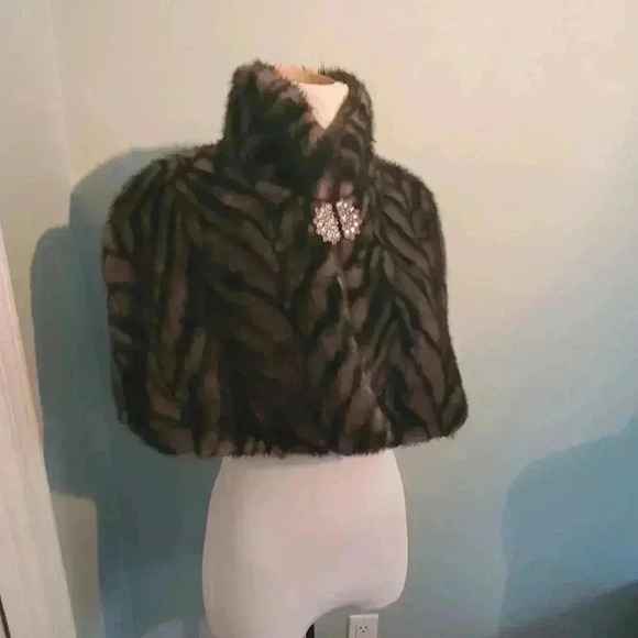 Express faux fur s/M cute - Picture 2 of 8